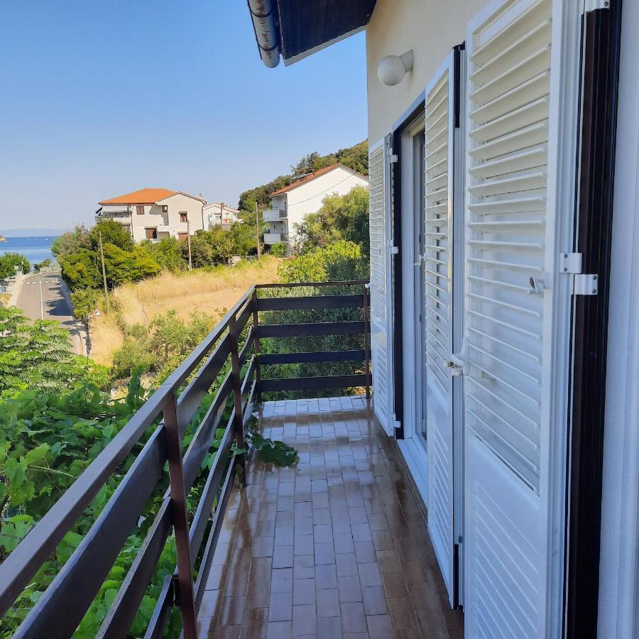 Apartments Bojana Rab Супетарска-Драга Экстерьер фото